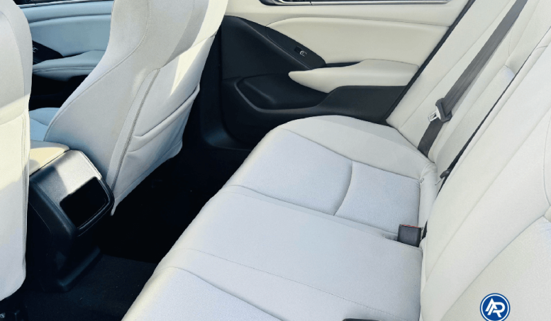 
								2019 Honda Accord full									