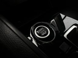 
										2023 Nissan Versa full									