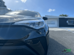 
										2022 Toyota C-HR LE full									