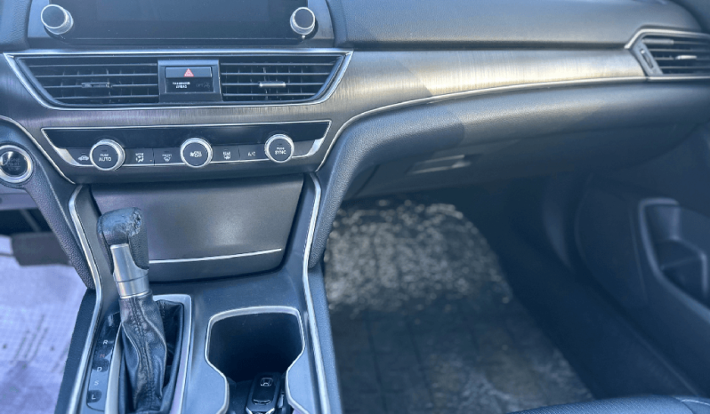 
2021 Honda Accord LX full									