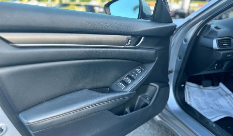 
2021 Honda Accord LX full									