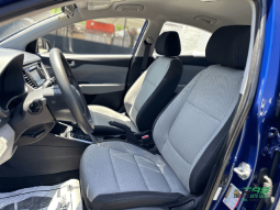 
2022 Hyundai Accent full									