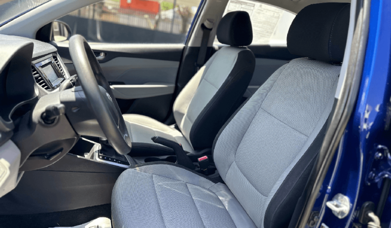 
2022 Hyundai Accent full									