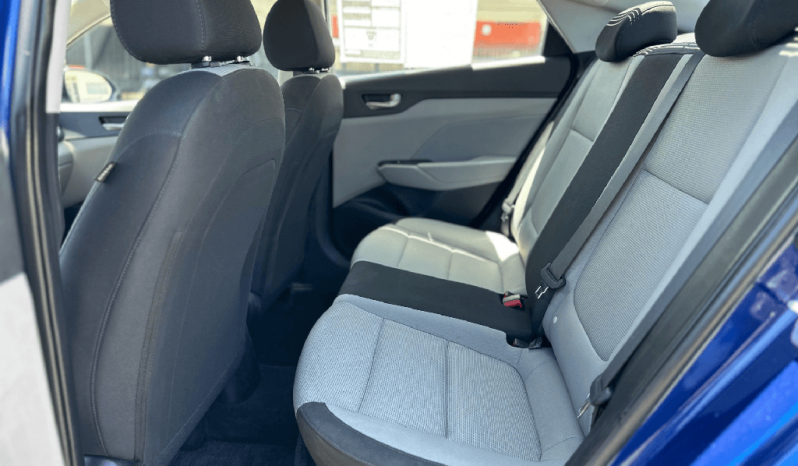 
2022 Hyundai Accent full									