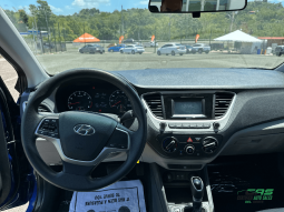 
2022 Hyundai Accent full									