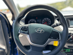 
2022 Hyundai Accent full									