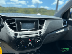 
2022 Hyundai Accent full									