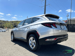 
										2023 Hyundai Tucson full									