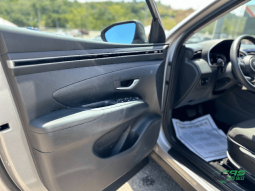 
										2023 Hyundai Tucson full									