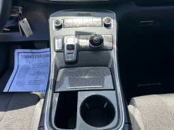 
2021 Hyundai Santa FE full									