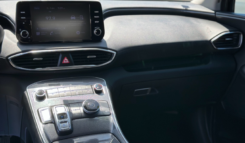 
2021 Hyundai Santa FE full									