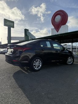 
2022 Hyundai Accent full									