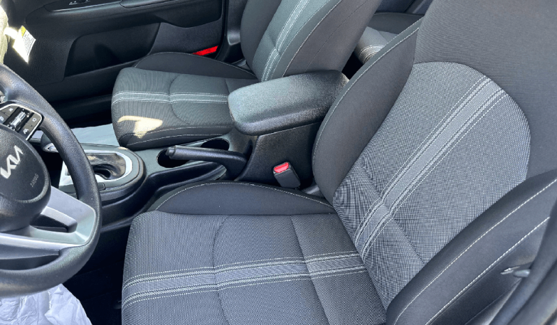 
								2023 KIA Forte – Poco Millage full									