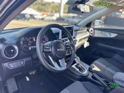 
										2023 KIA Forte – Poco Millage full									