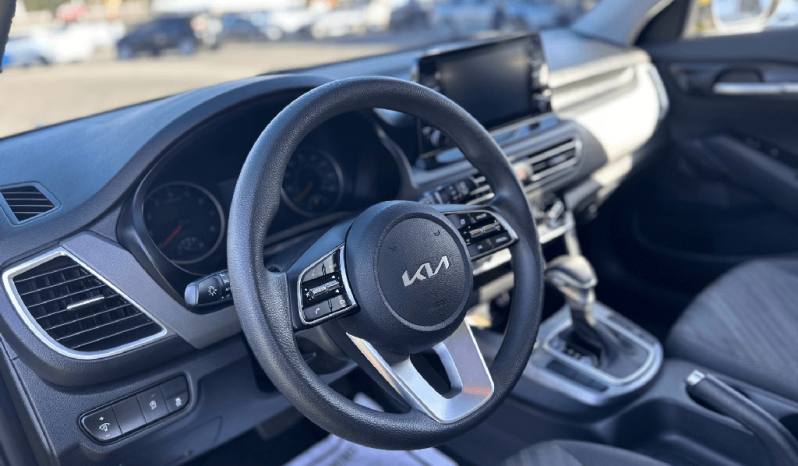 
								2022 KIA Seltos Pagos Comodos full									