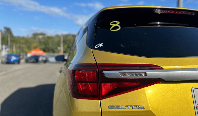 
								2022 KIA Seltos Pagos Comodos full									