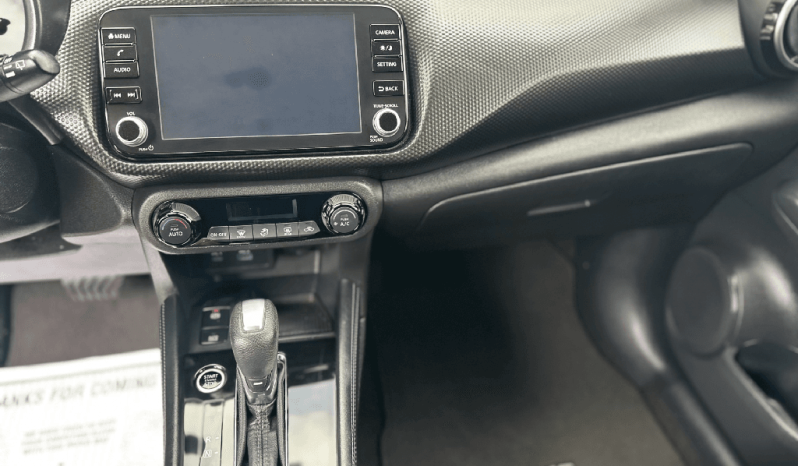 
								2022 Nissan Kicks full									
