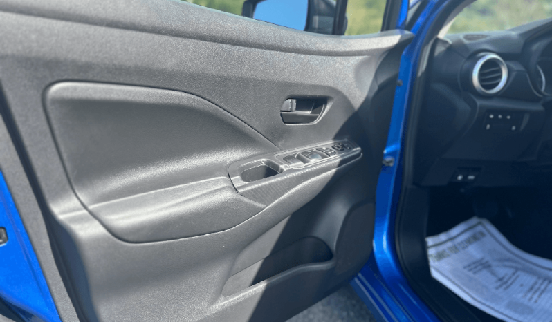 
2023 Nissan Versa Pagos Bajitos full									