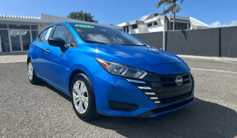 
2023 Nissan Versa Pagos Bajitos full									