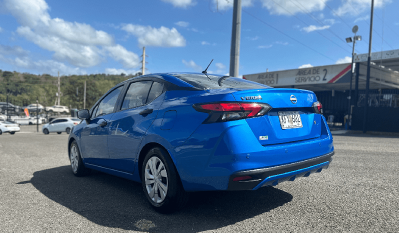 
2023 Nissan Versa Pagos Bajitos full									