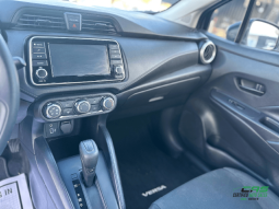 
										2023 Nissan Versa Pagos Comodos full									
