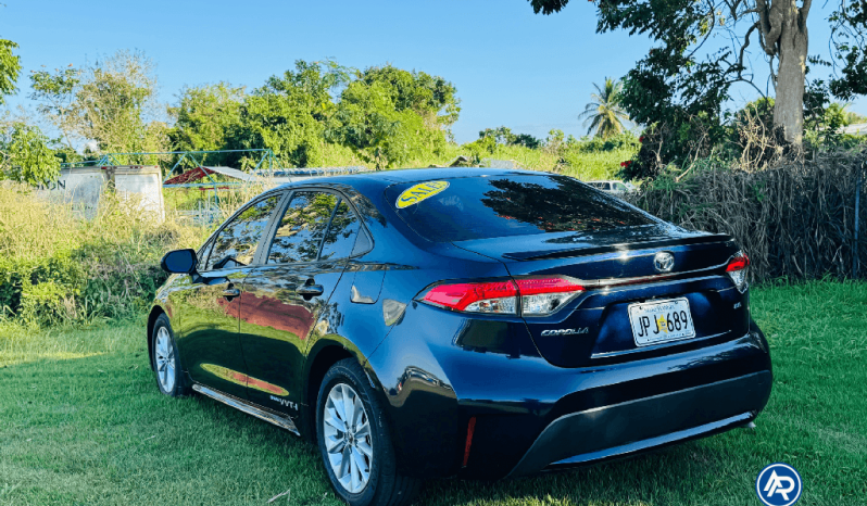 
								2021 Toyota Corolla full									