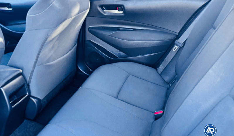 
								2021 Toyota Corolla full									